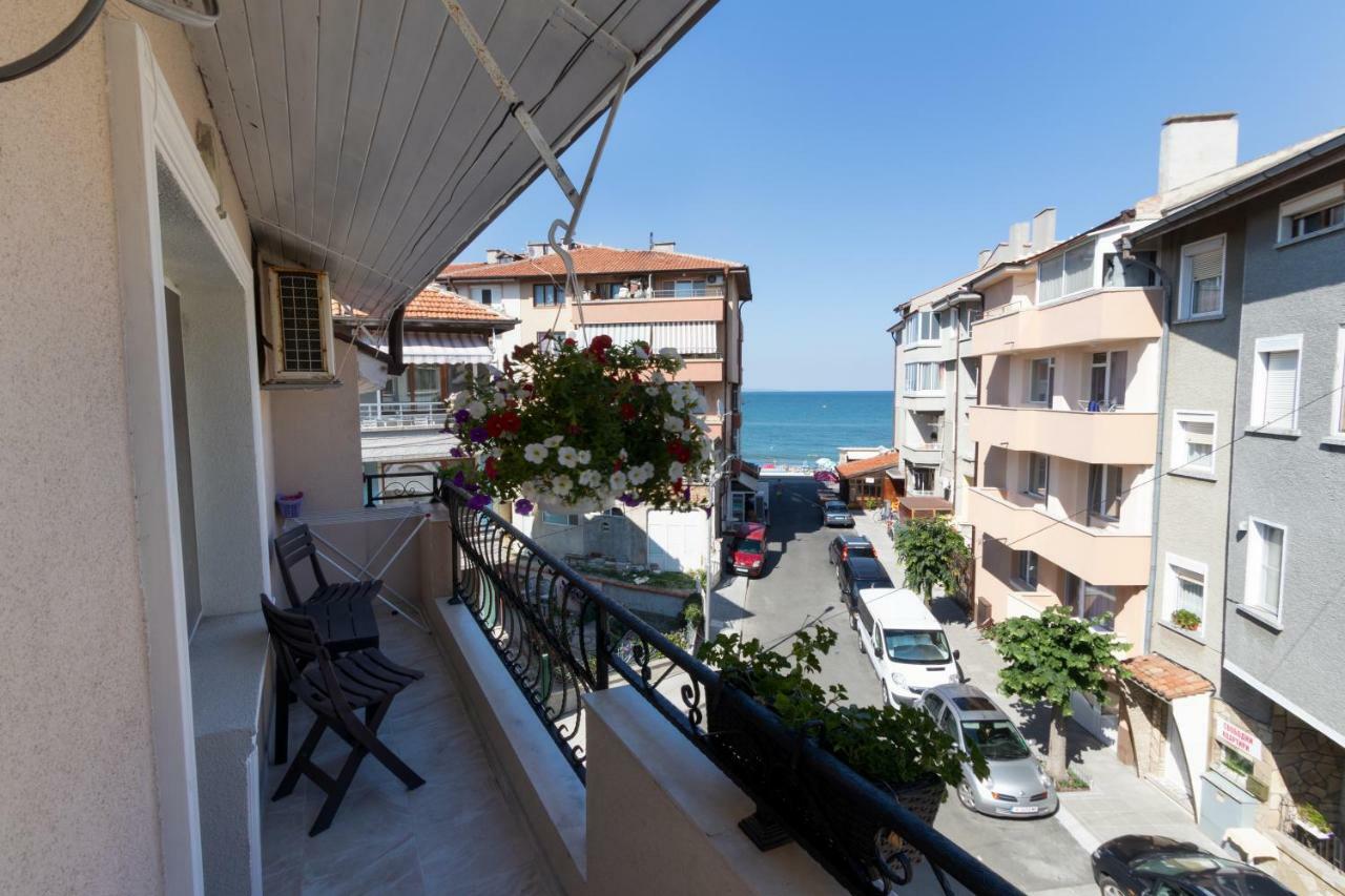 Tiffany Boutique Suits - Pomorie Exterior foto